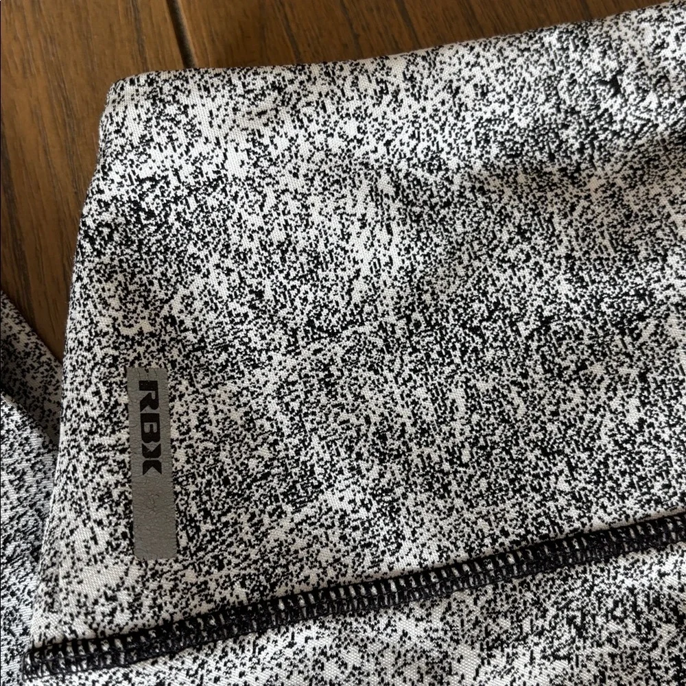 RBX live life active Women’s cropped black/white Leggings Size XL - Picture 5 of 8